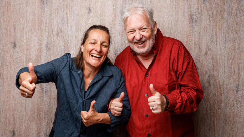 Gudrun Pfeifer &amp; Bernd Wenske thumbs up